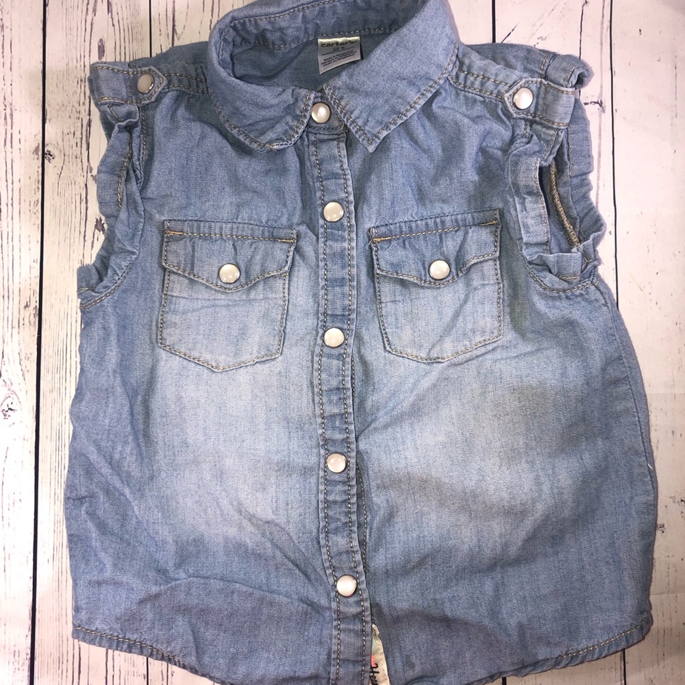 2t Carter’s denim top
